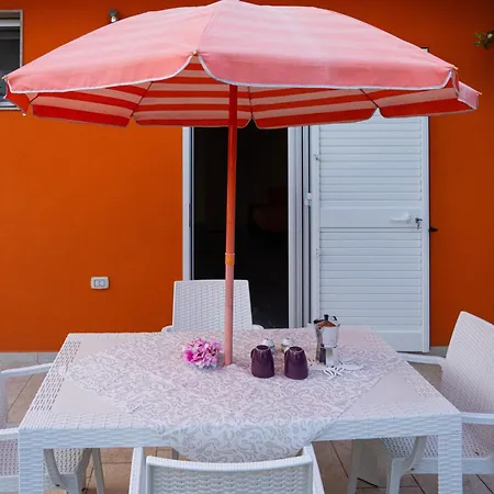 Apartment Casa Mario 1a A 180 Mt Dal Mare Di *